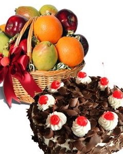Fruit basket w/cake